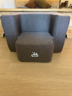 Doggy Long Legs- Steps with Bed for VERY Large Dogs